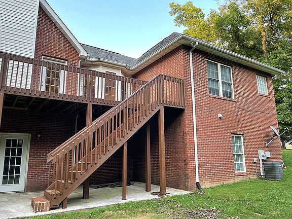 Deck and walk-out basement