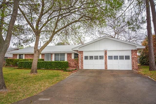 1st image of 2605 Brenda St