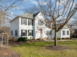 7506 Woodspring Ln, Hudson, OH
