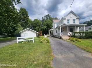 9 Thomas Ave, Hudson Falls, NY 12839