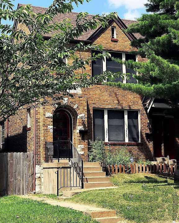 3845-3847 Dunnica Ave.