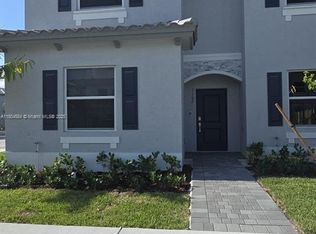 1162 SE 1st Ter, Homestead, FL 33035