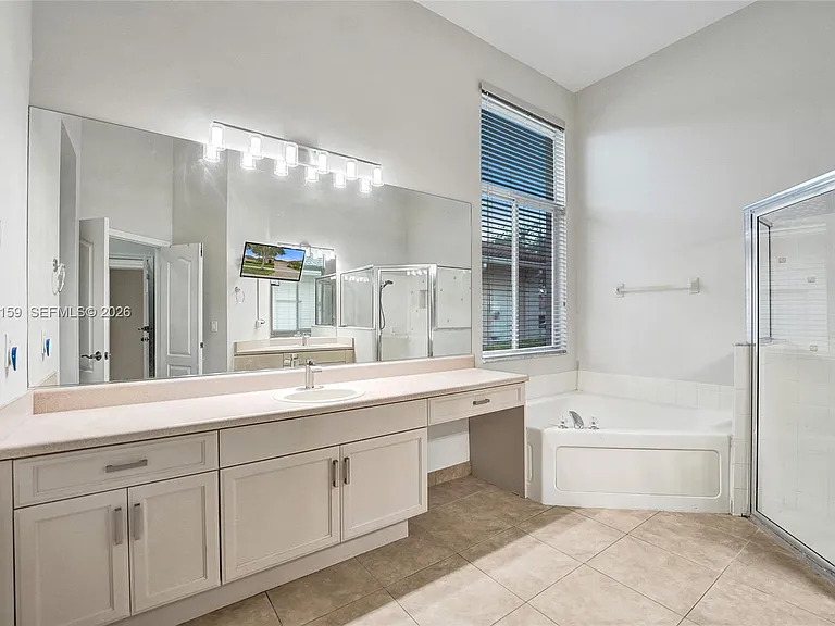 6334 SW 192nd Ave — Photo 27