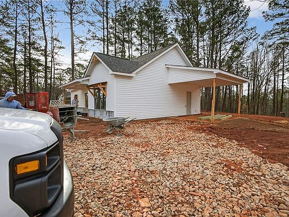 3rd image of 1955 Goldmine Rd