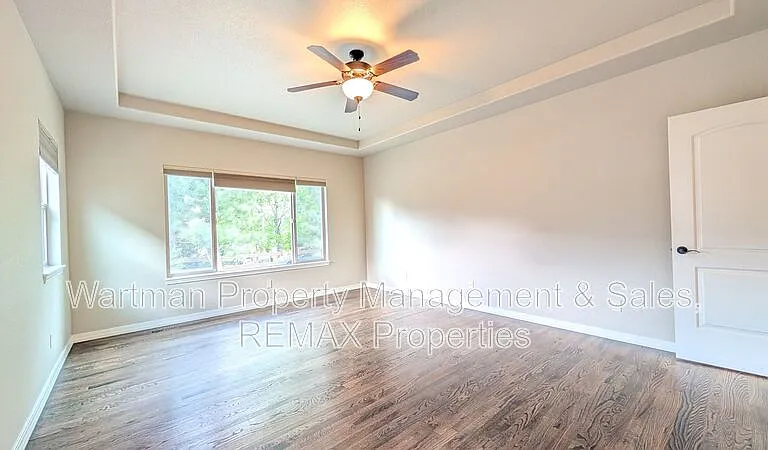 6209 Leon Young Dr — Photo 32