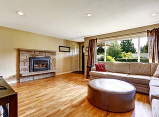 9908 37th Ave SW, Seattle, WA 98126