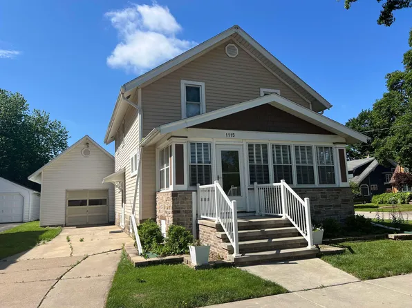 1115 W 5th St, Appleton, WI 54914