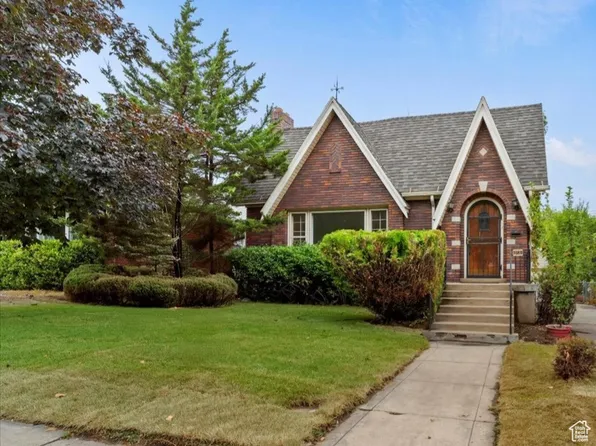 2737 S Harrison Blvd E, Ogden, UT 84403