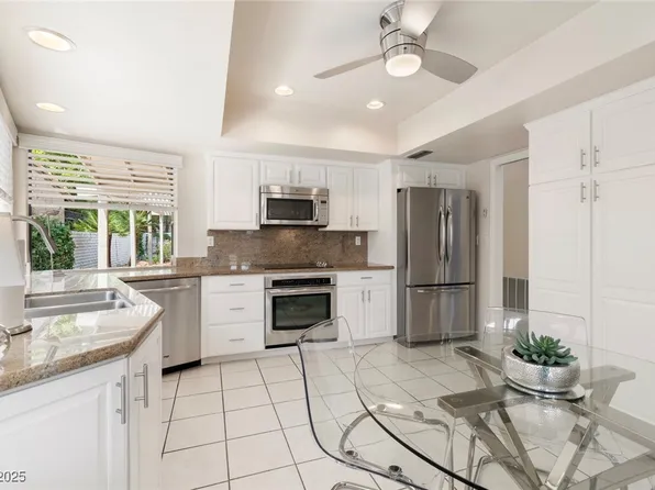 2312 Plaza Del Prado, Las Vegas, NV 89102