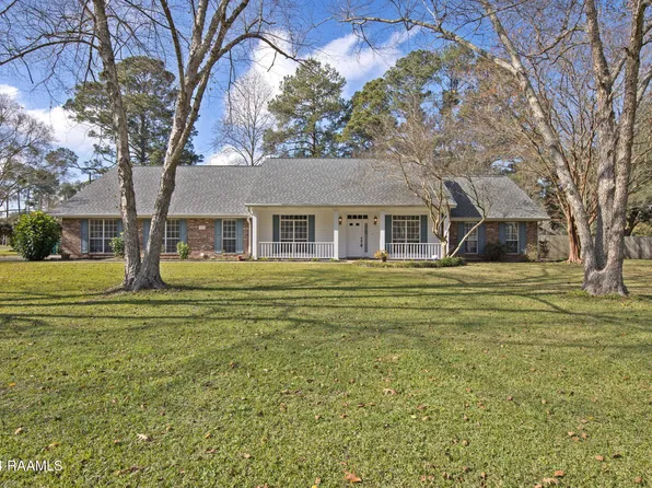 171 Saint Anthony Ave, Opelousas, LA 70570