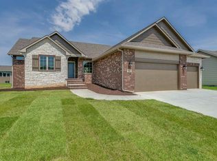 3223 N Covington St, Wichita, KS 67205