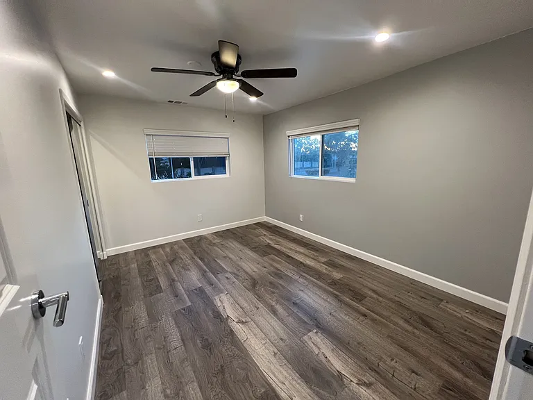 36088 Mission Blvd — Photo 9