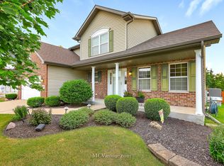 500 S Dollinger Dr, Romeoville, IL 60446