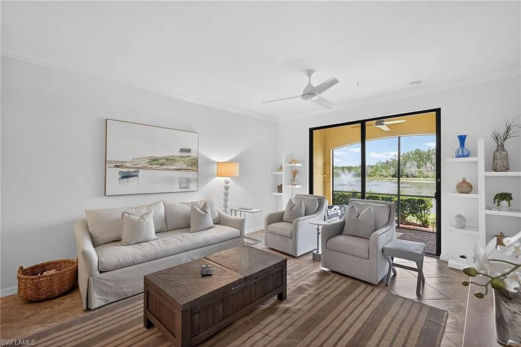 2 bed, 2.0 bath, 1194 sqft, $7,500 — Photo 3