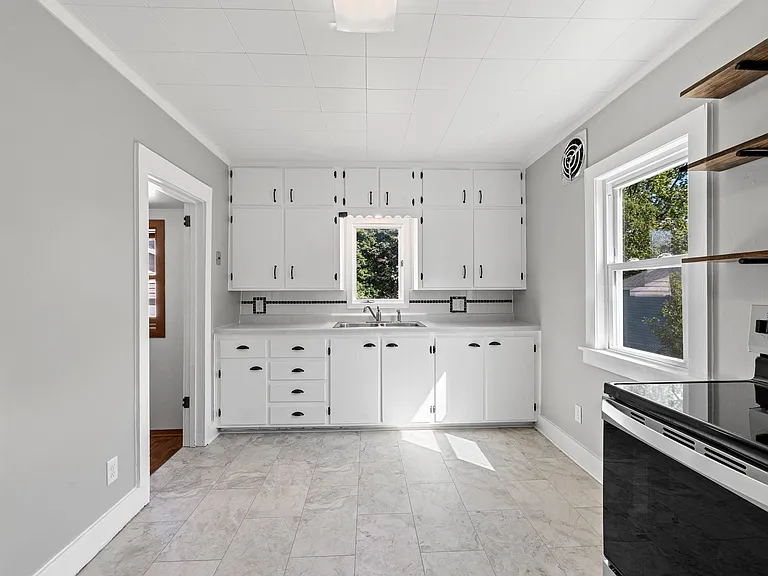 749 Appleton Rd — Photo 18