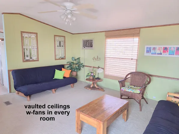 18 N Lake Dr #18, Lake Powell, UT 84533