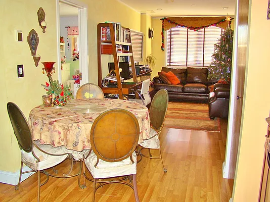 Sold by Keller Williams Realty Landmark II | media 25