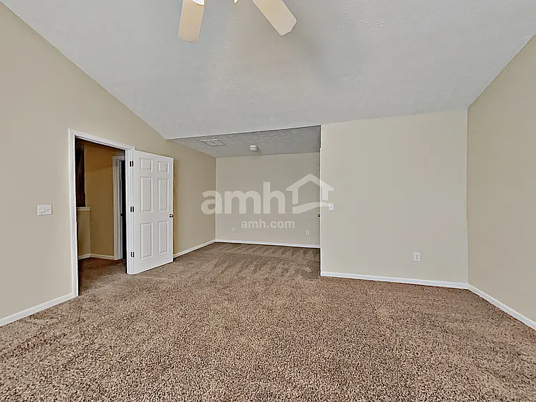 1318 Baylor Dr — Photo 15