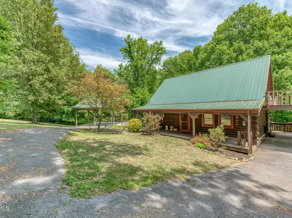 130 Redwood Dr, Elizabethton, TN 37643