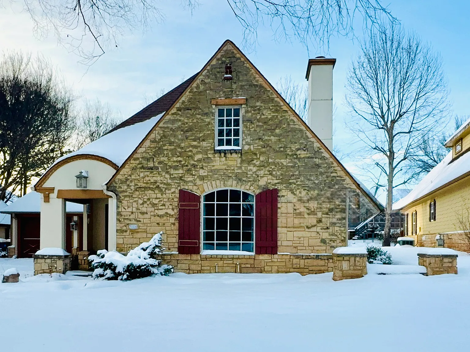 3116 N Madison Ct — Photo 1