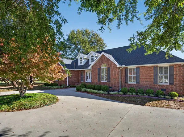 296 Public Well Rd, Anderson, SC 29626