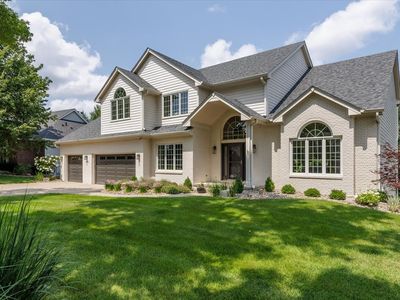 15035 Woodcrest Dr, Clive, IA, 50325