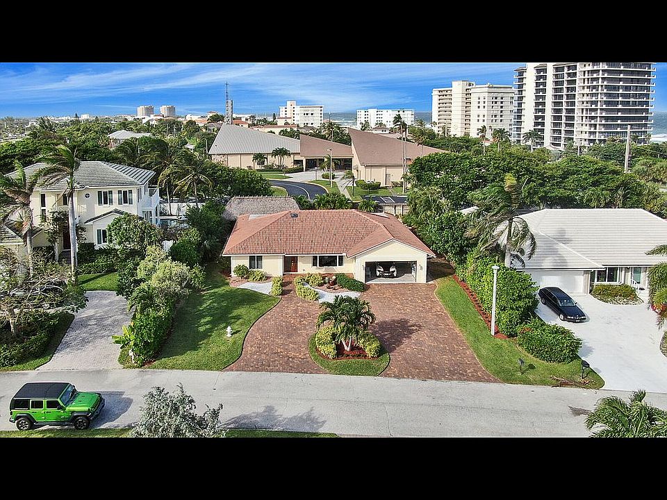 1st image of 451 N Lyra Cir