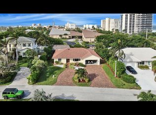 451 N Lyra Cir, Juno Beach, FL 33408