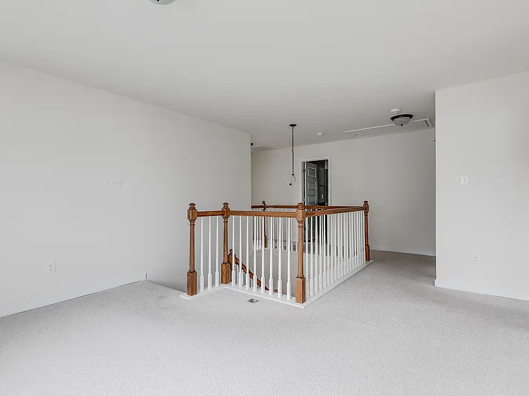 5610 Benoni Ct — Photo 14