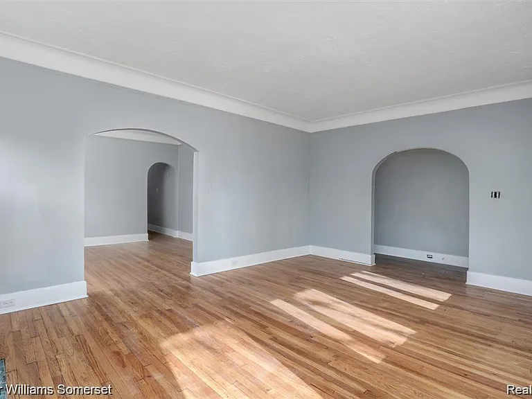3322 Webb St — Photo 12