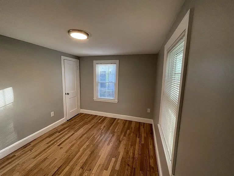 28 Linden Ave #1 — Photo 11