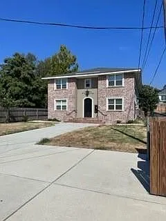 429 Hesper Ave — Photo 2