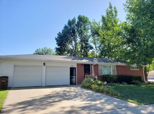 5801 Wilshire Blvd, Lincoln, NE 68505