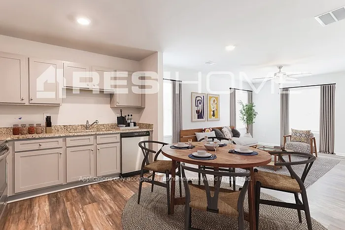 70 River View Dr — Photo 4