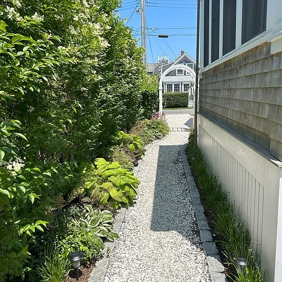 E Lincoln Ave — Photo 25