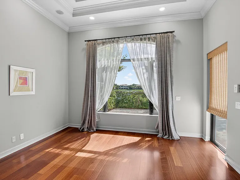17921 Villa Club Way — Photo 7