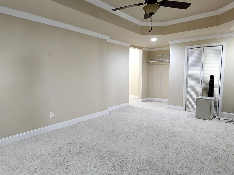 2130 Woods River Ln — Photo 31