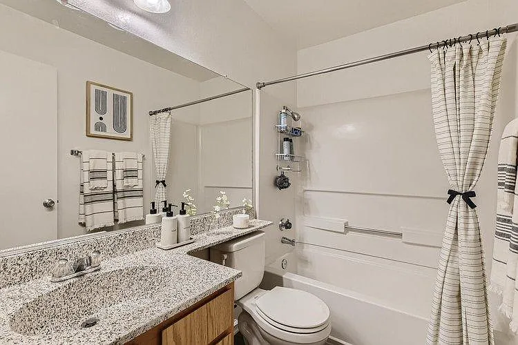 Highland Meadows — Photo 18