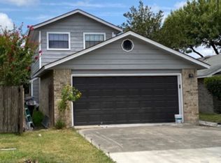 918 Sundance St, New Braunfels, TX 78130