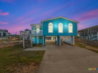 739 Copano Cove Rd, Rockport, TX 78382