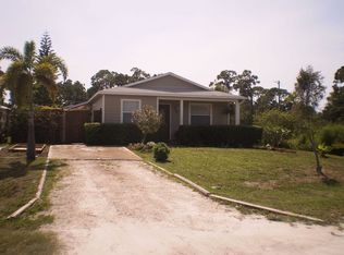 1111 12th Ct SW, Vero Beach, FL 32962