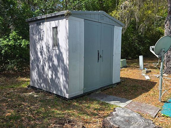 4th image of 138 Travel Park Dr #4