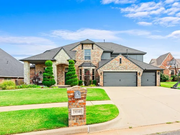 19540 Talavera Ln, Edmond, OK 73012