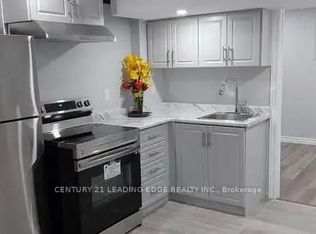 46 Chatterson St #BASEMENT, Whitby, ON L1R 0B3
