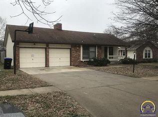2706 SW Ashworth Pl, Topeka, KS 66614