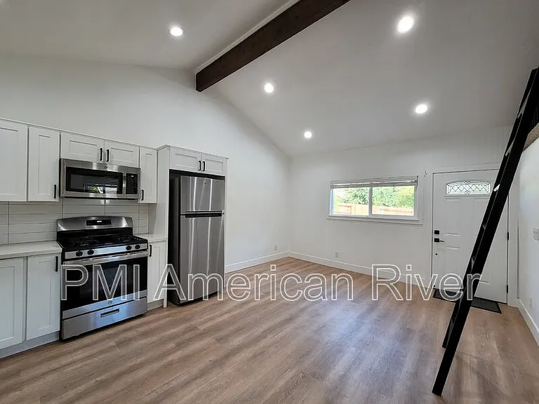 4841 Minnesota Ave #A — Photo 12