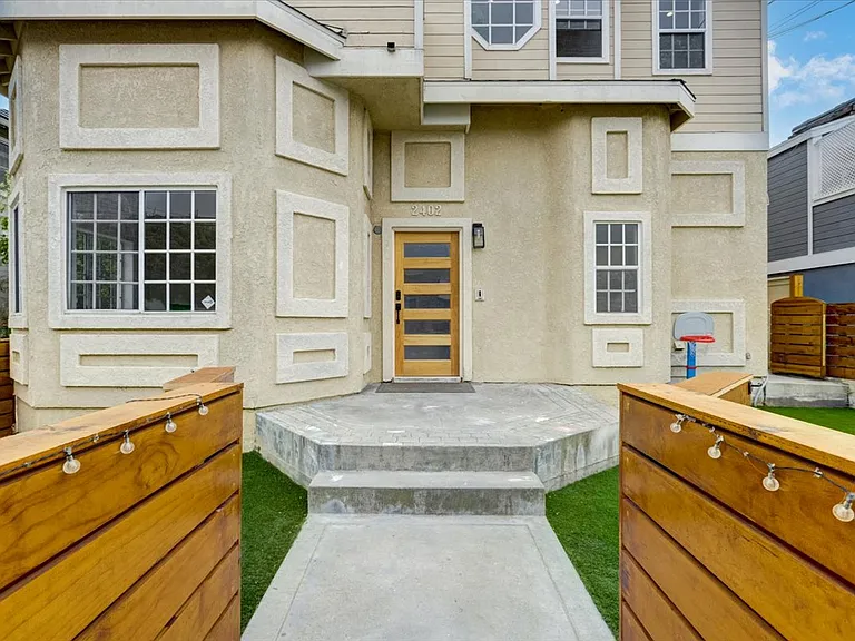 2402 Carnegie Ln #A — Photo 1