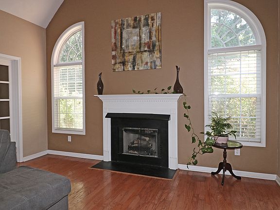 5th image of 1507 Settlers Walk Ln SW