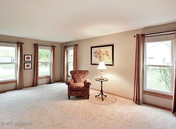 2nd image of 501 West Trl