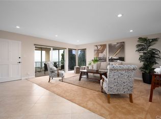 2235 W 25th St #212, Los Angeles, CA 90018